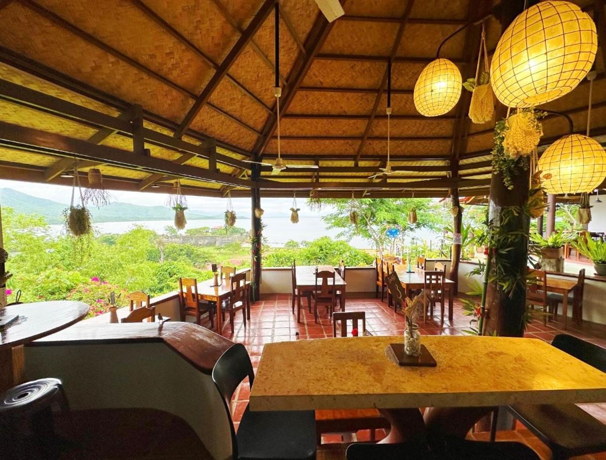 Casa Rosa Inn And Restaurant Тейтей Экстерьер фото